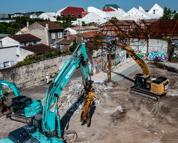 parc-materiel-recent-atlas-demolition